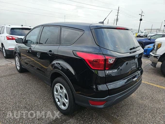 2019 Ford Escape S – miniatura 6