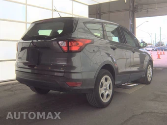 2019 Ford Escape S – miniatura 4