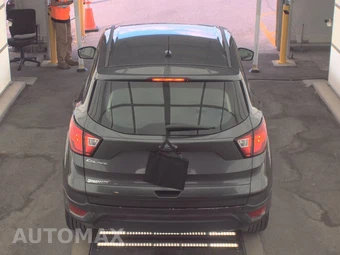 2019 Ford Escape S – miniatura 5