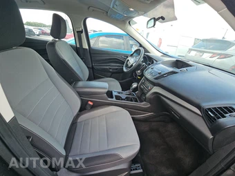 2019 Ford Escape S – miniatura 8