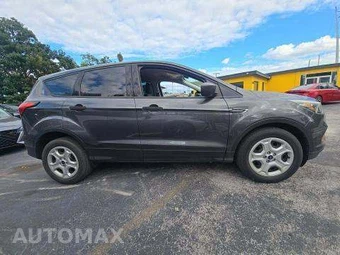2019 Ford Escape S – miniatura 4