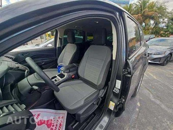 2019 Ford Escape S – miniatura 6