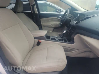 2019 Ford Escape SE - miniatura 8
