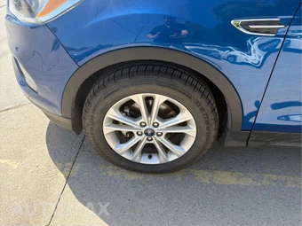 2019 Ford Escape SE - miniatura 27