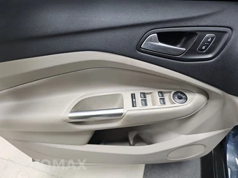 2019 Ford Escape SE - miniatura 9