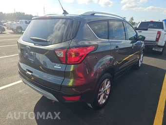 2019 Ford Escape SE – miniatura 4