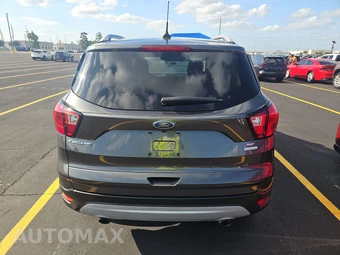 2019 Ford Escape SE – miniatura 5
