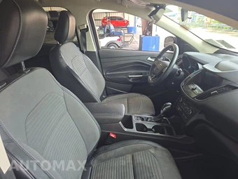 2019 Ford Escape SE – miniatura 8