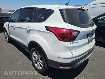 2019 Ford Escape SE – miniatura 6