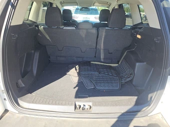 2019 Ford Escape SE – miniatura 16