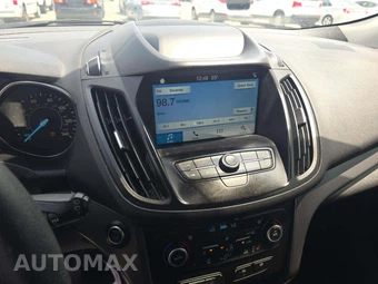2019 Ford Escape SE - miniatura 9