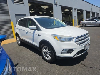2019 Ford Escape SE – miniatura 3