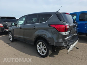 2019 Ford Escape SE – miniatura 6