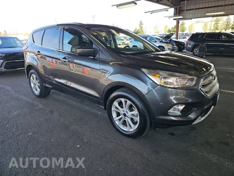 2019 Ford Escape SE – miniatura 3