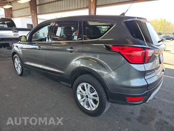2019 Ford Escape SE – miniatura 6