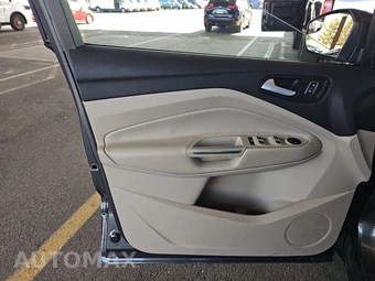 2019 Ford Escape SE – miniatura 9