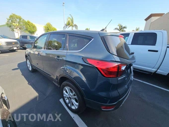 2019 Ford Escape SE - miniatura 2