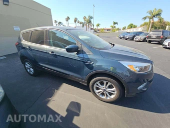 2019 Ford Escape SE - miniatura 4