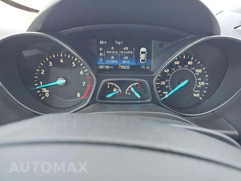 2019 Ford Escape SE - miniatura 9