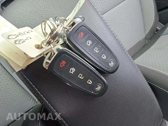 2019 Ford Escape SE - miniatura 8