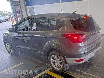 2019 Ford Escape SE – miniatura 6