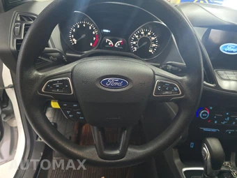 2019 Ford Escape SE – miniatura 2