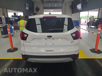 2019 Ford Escape SE – miniatura 5