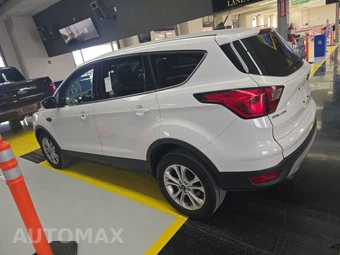 2019 Ford Escape SE – miniatura 6