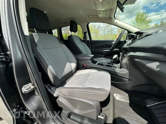 2019 Ford Escape SE – miniatura 15