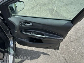 2019 Ford Escape SE – miniatura 33