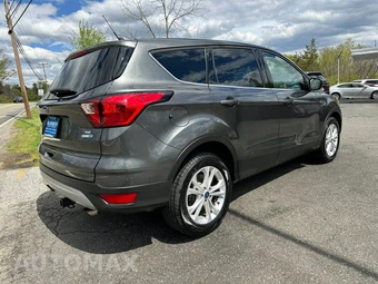 2019 Ford Escape SE – miniatura 4