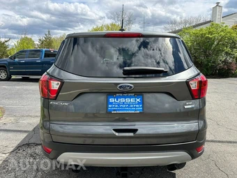2019 Ford Escape SE – miniatura 5