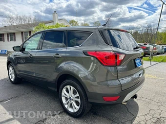 2019 Ford Escape SE – miniatura 6