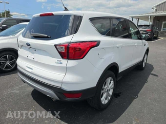 2019 Ford Escape SE – miniatura 3
