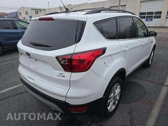 2019 Ford Escape SE – miniatura 3