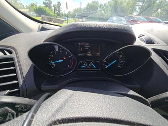 2019 Ford Escape SE - miniatura 9