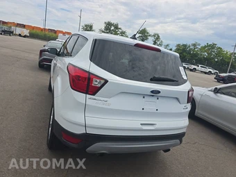 2019 Ford Escape SE – miniatura 5
