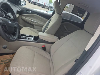 2019 Ford Escape SE – miniatura 7