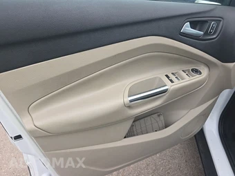 2019 Ford Escape SE – miniatura 9