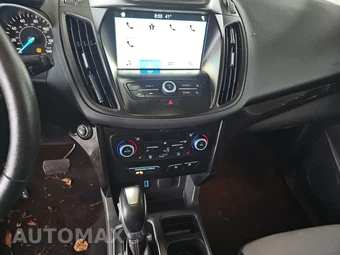 2019 Ford Escape SE – miniatura 11