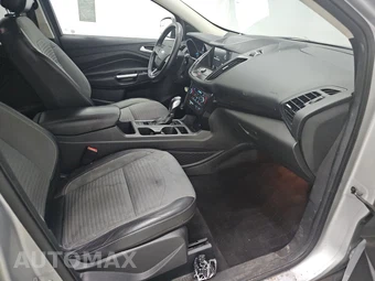 2019 Ford Escape SE - miniatura 8