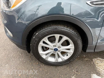 2019 Ford Escape SE – miniatura 10