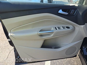 2019 Ford Escape SE – miniatura 9