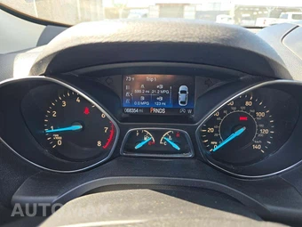2019 Ford Escape SE – miniatura 9