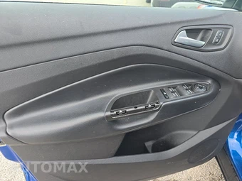 2019 Ford Escape SE – miniatura 9