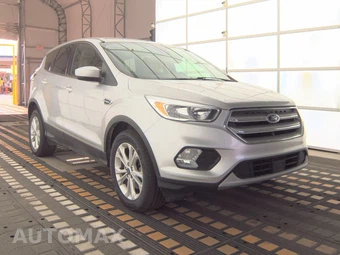 2019 Ford Escape SE - miniatura 3