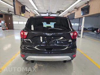 2019 Ford Escape SE – miniatura 5