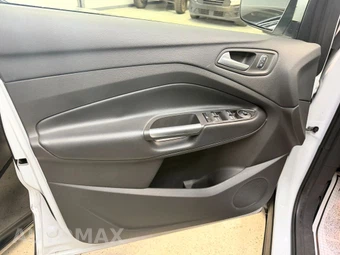 2019 Ford Escape SE - miniatura 34