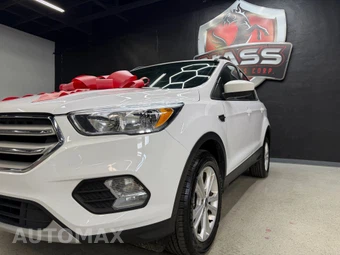2019 Ford Escape SE - miniatura 5
