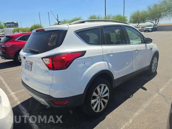 2019 Ford Escape SEL – miniatura 3